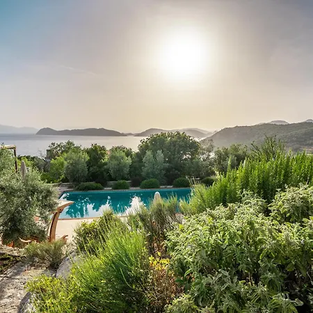 Bademli Bahce Hotel Sogut (Aegean)